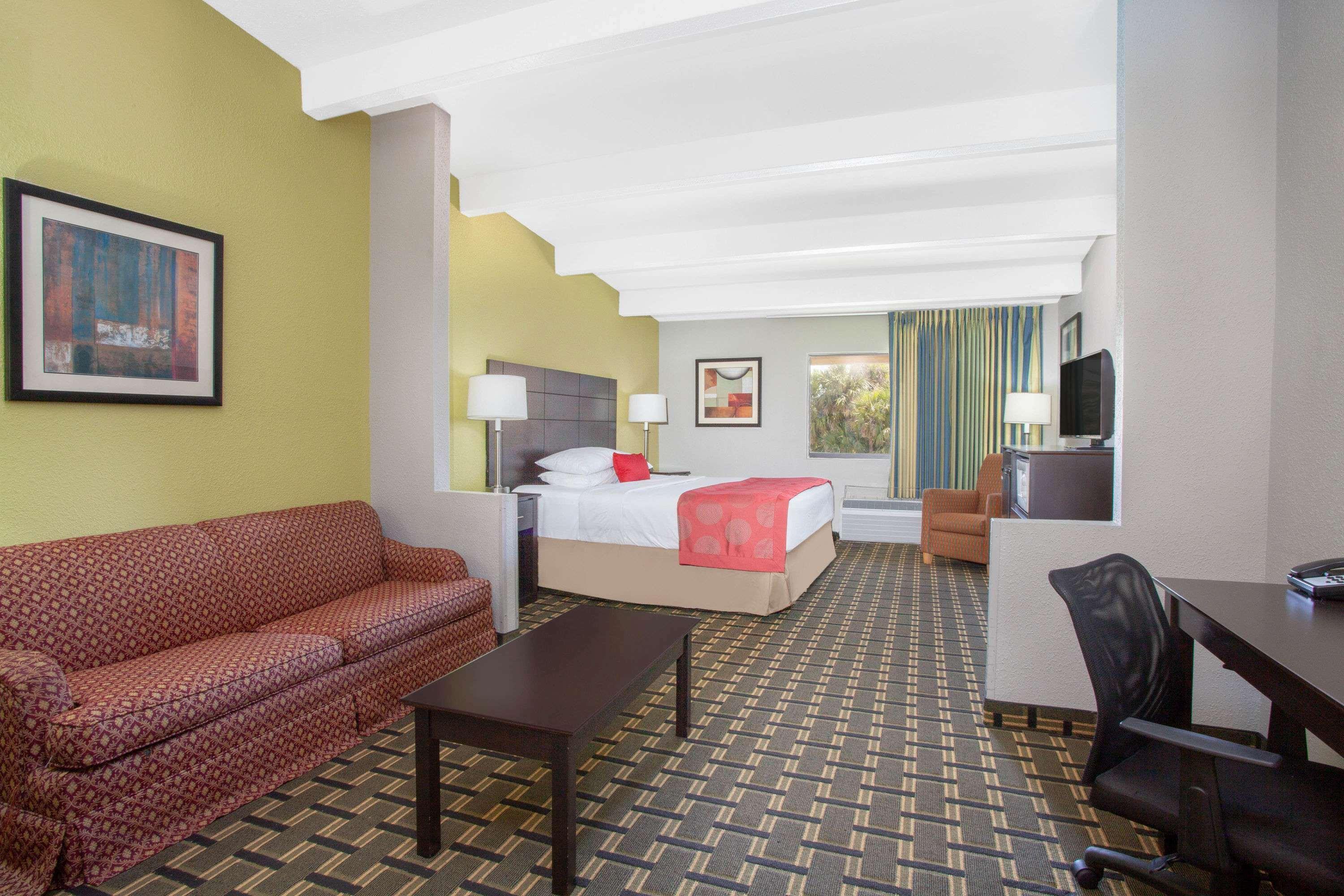 מלון Ramada By Wyndham Davenport Orlando South מראה חיצוני תמונה