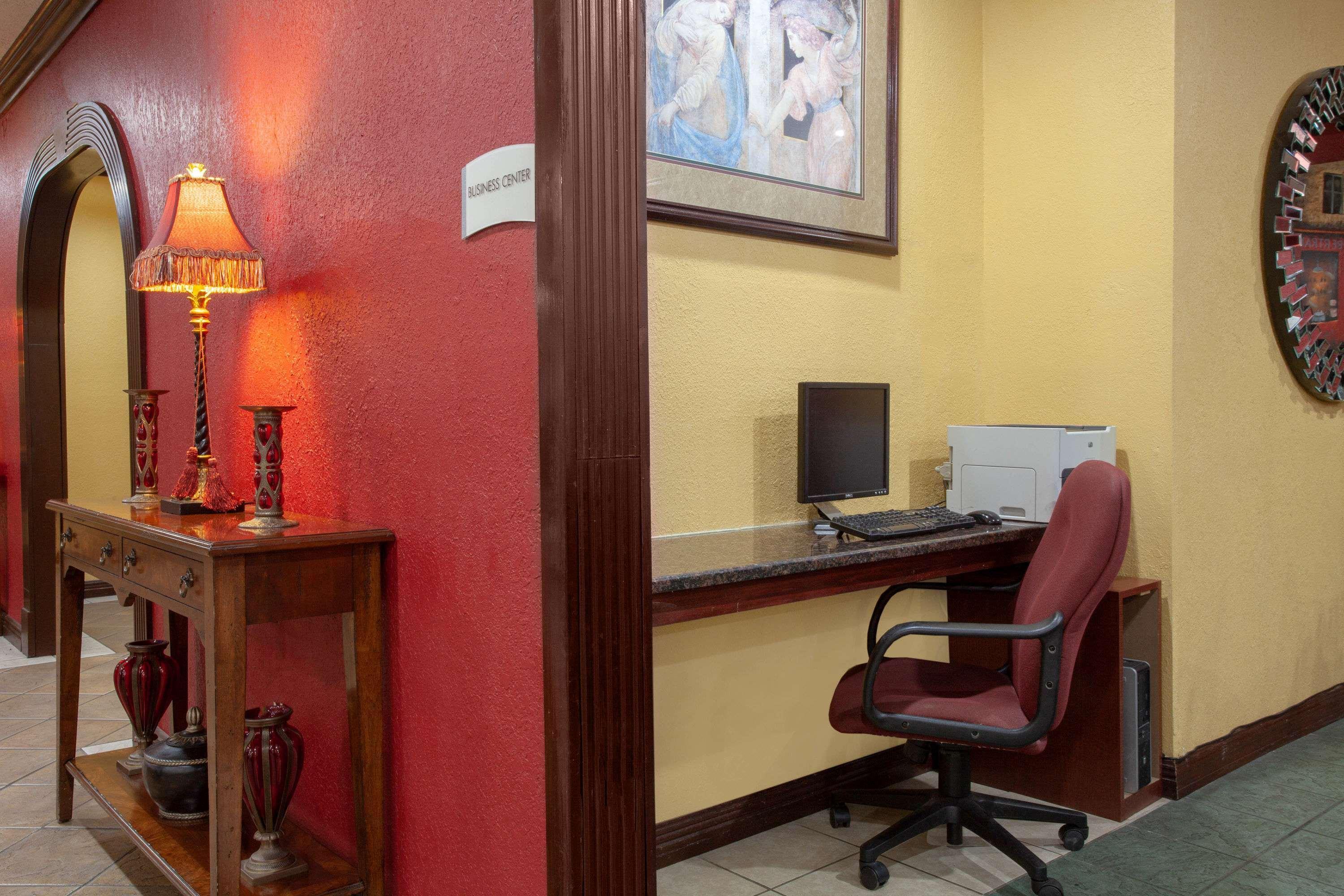 מלון Ramada By Wyndham Davenport Orlando South מראה חיצוני תמונה